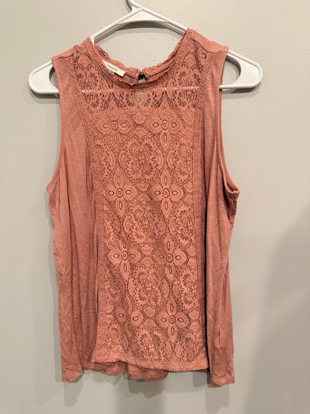 Maurices Dusty Rose High Neck Lace Inset Tank Top Keyhole back Size Large